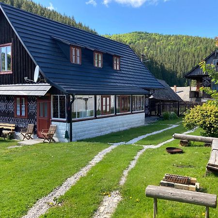 Ondrejova Drevenica Villa Čičmany Exteriör bild